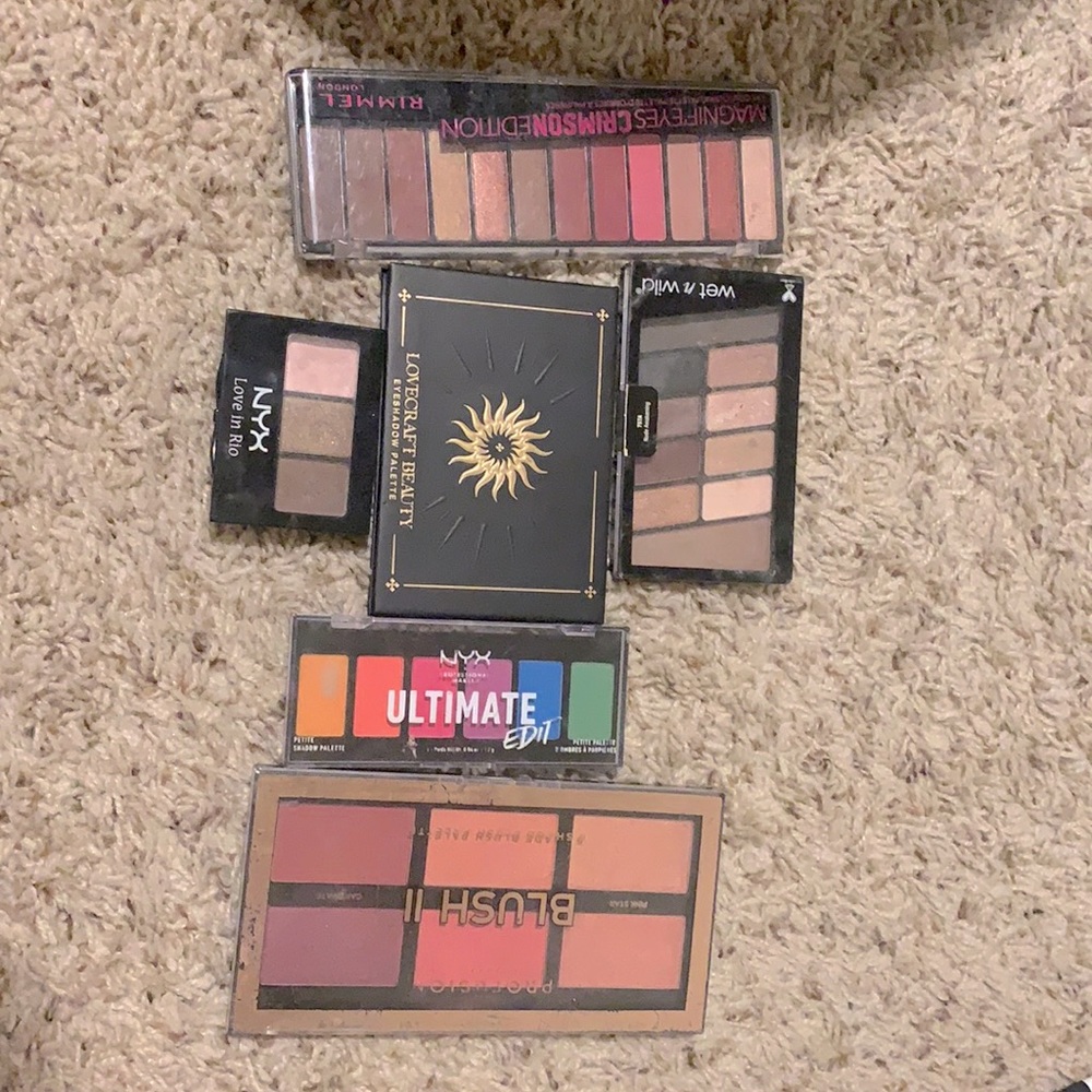 Eyeshadow